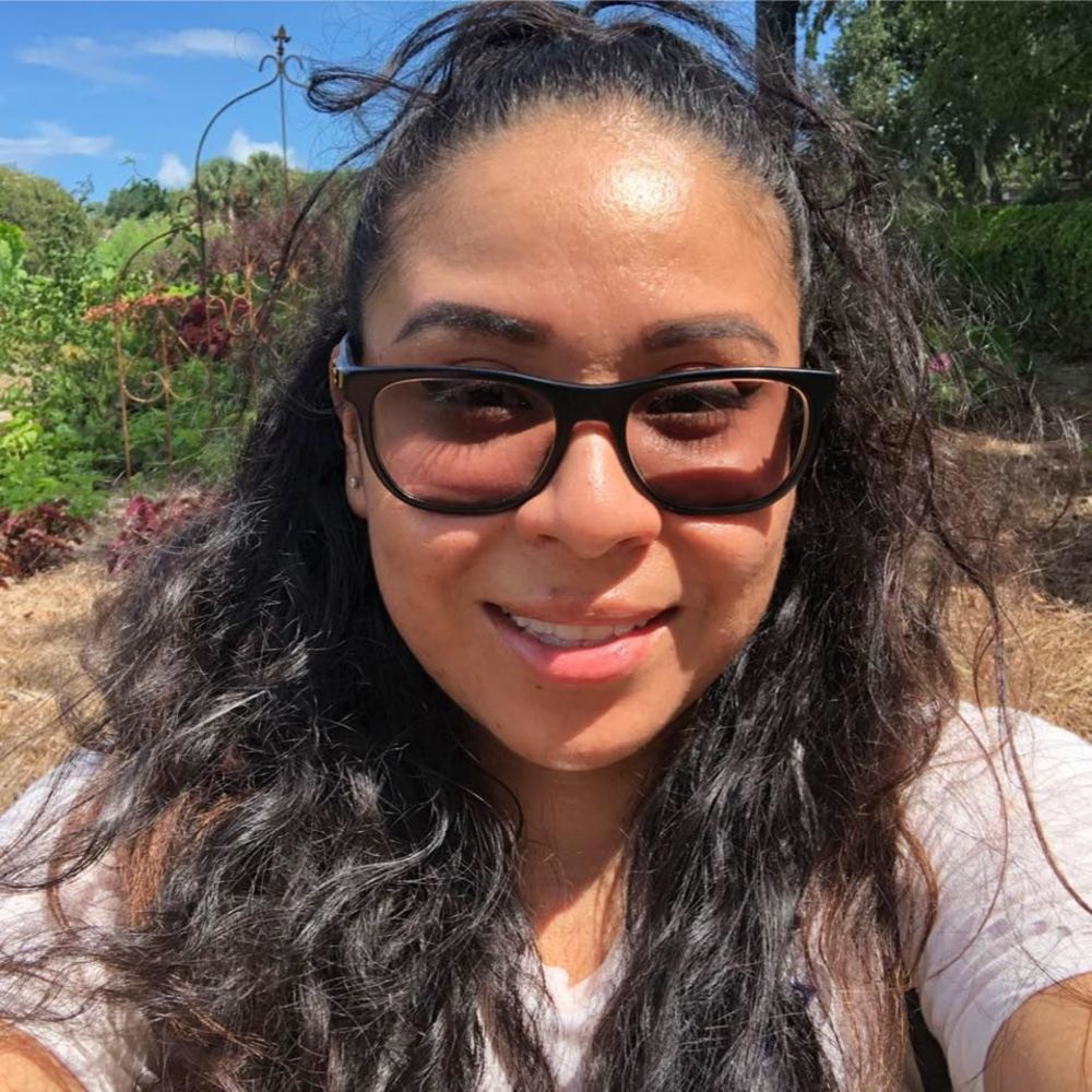 Meet your Posher, Zee